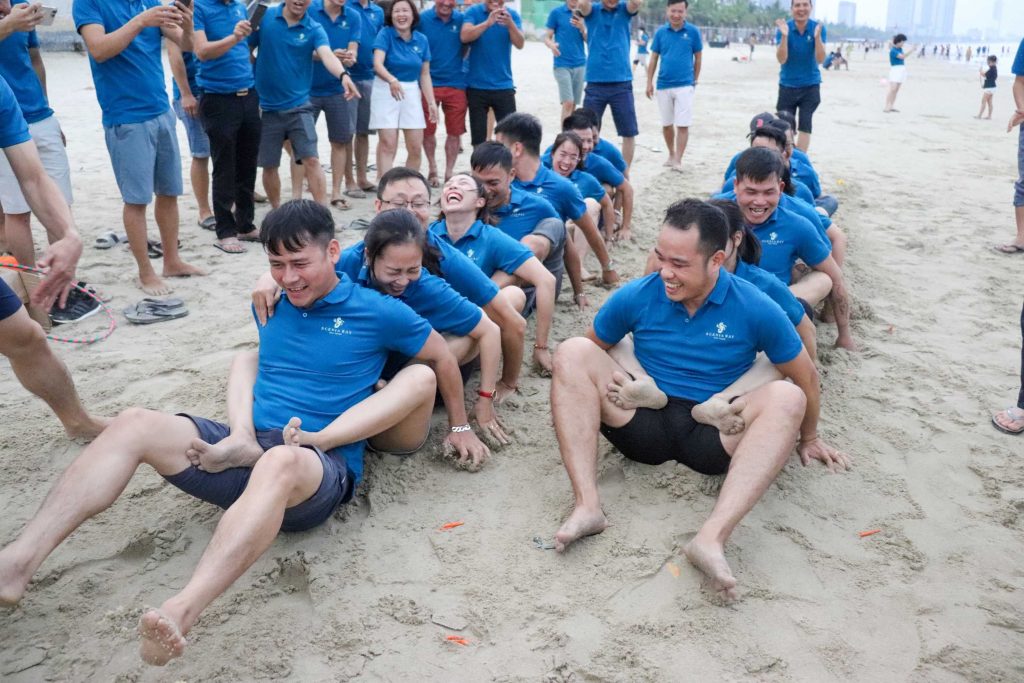 Team Building Vong Tay Nam Tien 29